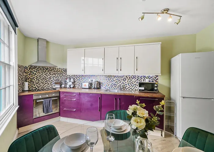 Harbourside Heaven In - Sleeps 8 * Бристоль