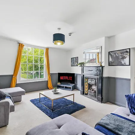 Harbourside Heaven In - Sleeps 8